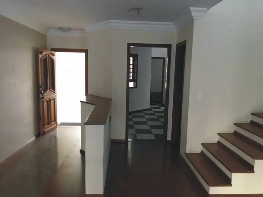 Foto 5 de Casa com 3 quartos para alugar, 230m2 em Nova Petrópolis, Sao Bernardo Do Campo - SP