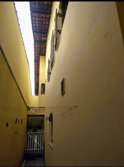 Foto 1 de Casa com 3 quartos à venda, 165m2 em Condomínio Maracanã, Santo Andre - SP