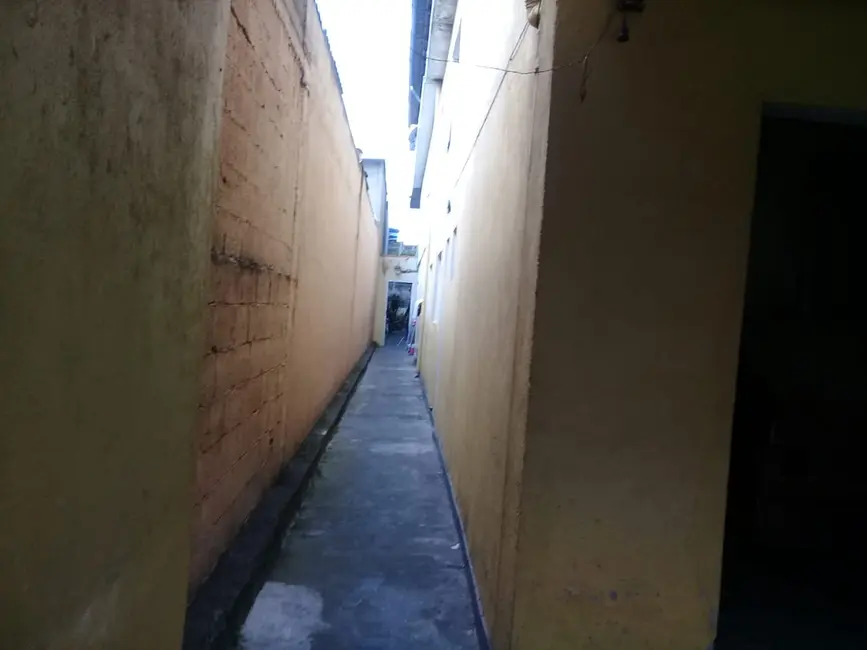 Foto 6 de Casa com 6 quartos à venda, 230m2 em Jardim Iva, São Paulo - SP