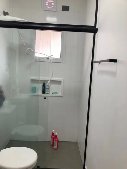 Casa com 3 quartos à venda, 180m2 em Parque São Vicente, Maua - SP - imagem 3 Foto 3 de Casa com 3 quartos à venda, 180m2 em Parque São Vicente, Maua - SP