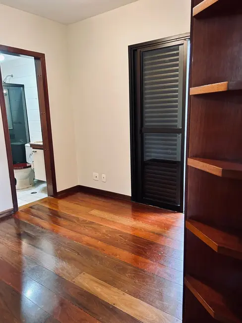 Foto 8 de Apartamento com 4 quartos à venda, 130m2 em Moema, São Paulo - SP