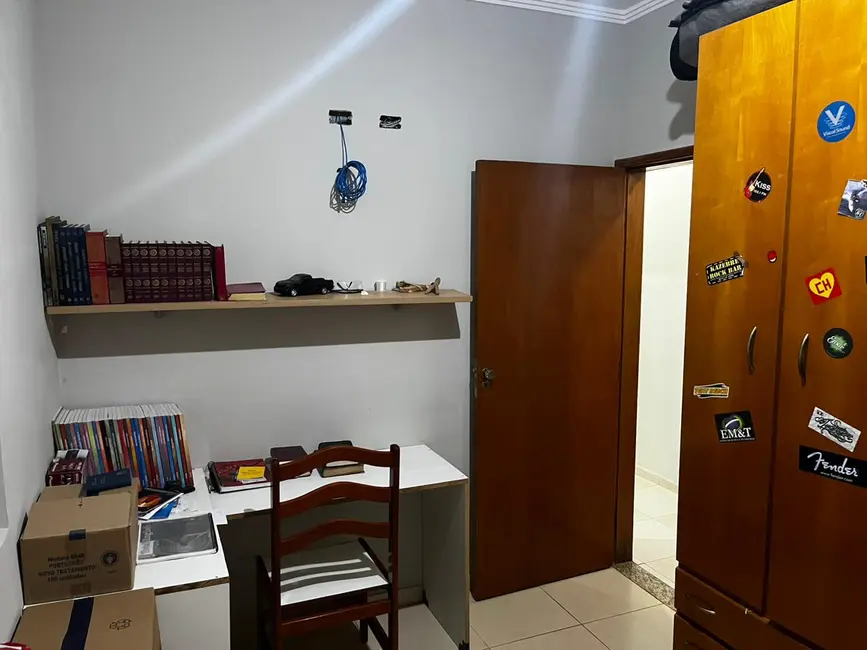 Foto 8 de Casa com 2 quartos à venda, 225m2 em Parque das Nações, Santo Andre - SP