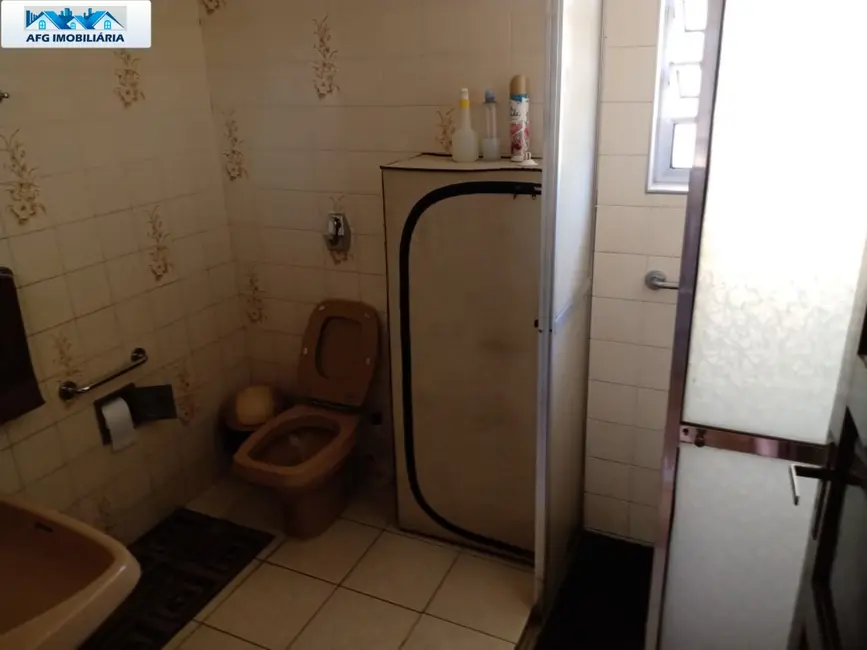 Foto 5 de Casa com 2 quartos à venda, 300m2 em Jardim Ana Maria, Santo Andre - SP