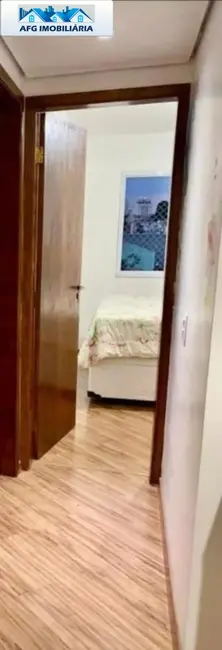 Apartamento com 2 quartos à venda, 55m2 em Parque São Vicente, Maua - SP - imagem 8 Foto 8 de Apartamento com 2 quartos à venda, 55m2 em Parque São Vicente, Maua - SP