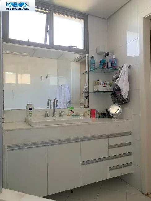 Foto 3 de Apartamento com 3 quartos à venda, 250m2 em Vila Gilda, Santo Andre - SP