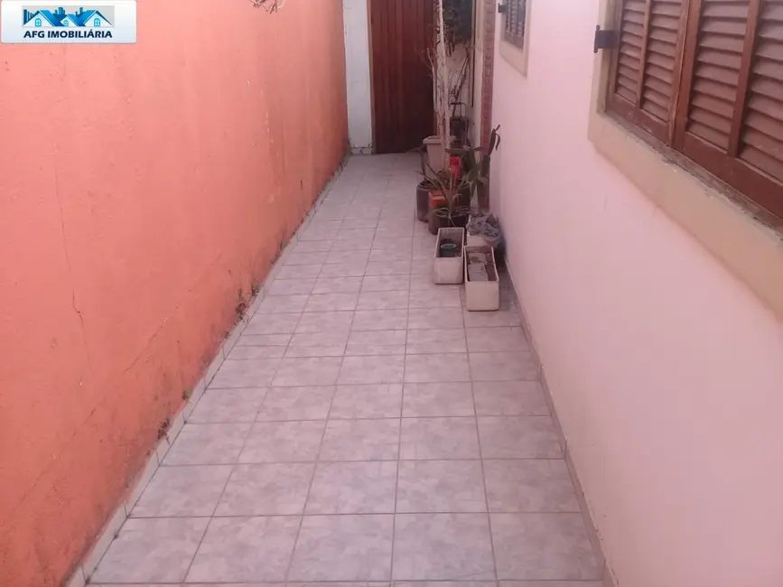 Foto 7 de Casa com 3 quartos à venda, 110m2 em Vila Tolstoi, São Paulo - SP