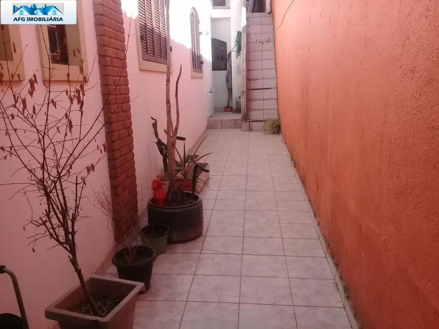 Foto 6 de Casa com 3 quartos à venda, 110m2 em Vila Tolstoi, São Paulo - SP