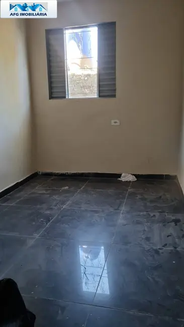 Foto 1 de Casa com 2 quartos para alugar, 100m2 em Parque São Lucas, São Paulo - SP