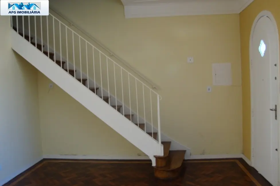 Casa com 3 quartos para alugar, 250m2 em Aclimação, São Paulo - SP - imagem 8 Foto 8 de Casa com 3 quartos para alugar, 250m2 em Aclimação, São Paulo - SP