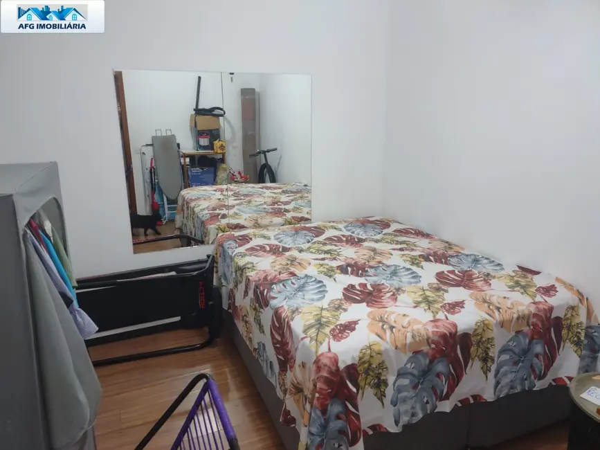 Casa com 3 quartos à venda, 125m2 em Parque São Vicente, Maua - SP - imagem 5 Foto 5 de Casa com 3 quartos à venda, 125m2 em Parque São Vicente, Maua - SP