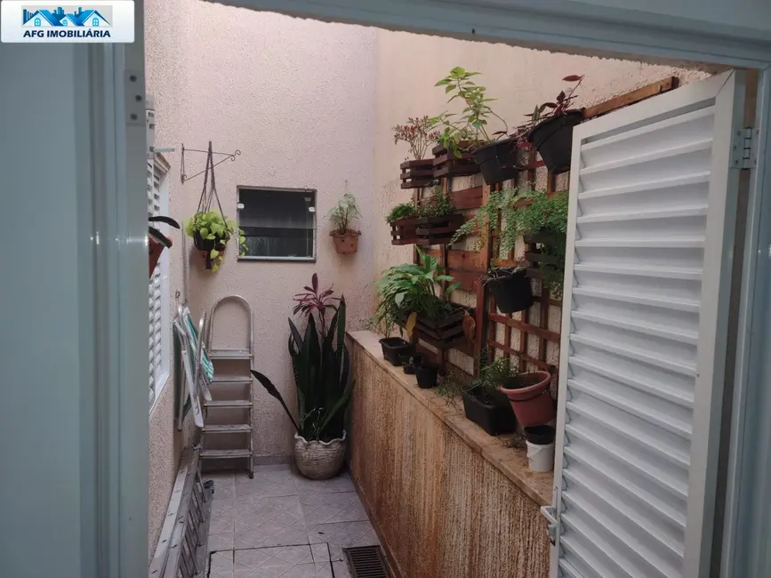 Casa com 3 quartos à venda, 125m2 em Parque São Vicente, Maua - SP - imagem 8 Foto 8 de Casa com 3 quartos à venda, 125m2 em Parque São Vicente, Maua - SP