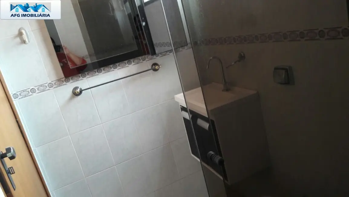 Foto 4 de Casa com 4 quartos à venda, 190m2 em Jardim Aeroporto, São Paulo - SP