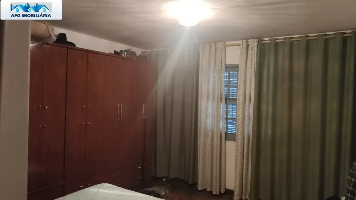 Foto 7 de Casa com 2 quartos à venda, 200m2 em Parque Panamericano, São Paulo - SP