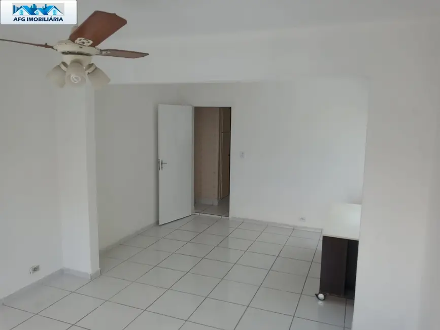 Foto 2 de Casa com 5 quartos à venda, 200m2 em Vila Industrial, São Paulo - SP