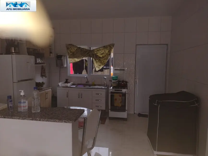 Casa com 2 quartos à venda, 275m2 em Peruibe - SP - imagem 9 Foto 9 de Casa com 2 quartos à venda, 275m2 em Peruibe - SP