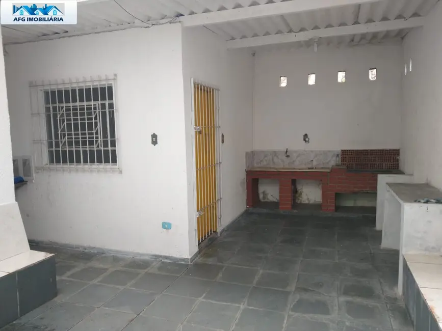 Foto 2 de Casa com 2 quartos à venda, 195m2 em Sao Sebastiao - SP