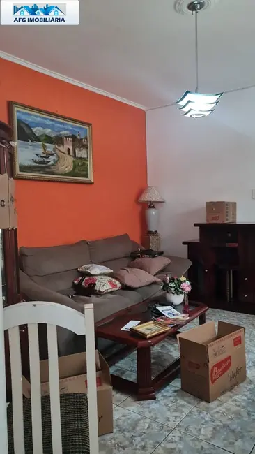 Foto 1 de Casa com 2 quartos para alugar, 125m2 em Vila Rica, São Paulo - SP