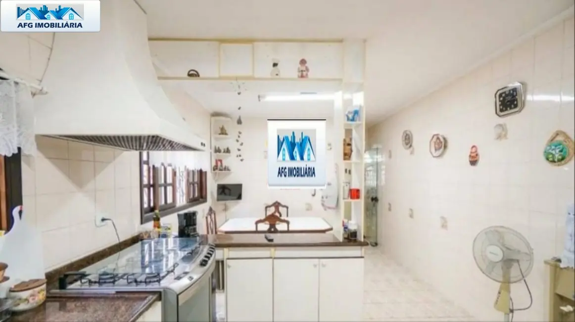 Foto 3 de Casa com 3 quartos à venda, 210m2 em Vila Zelina, São Paulo - SP