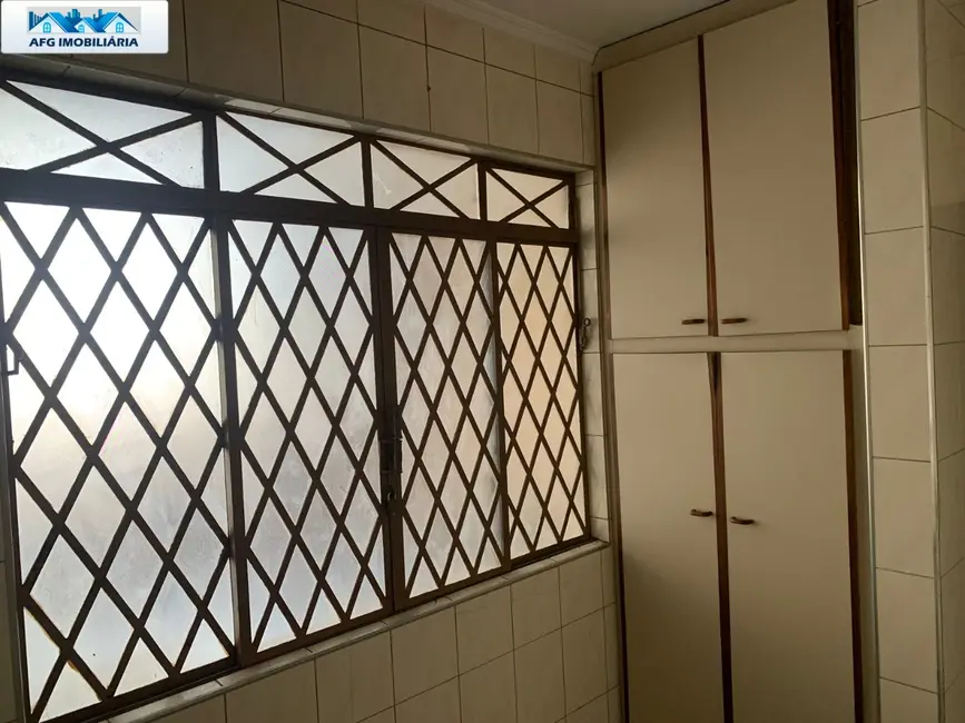 Foto 9 de Casa com 3 quartos para alugar, 320m2 em São Paulo - SP