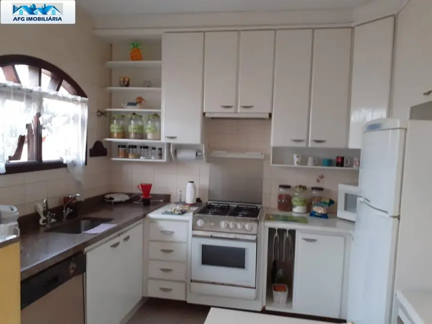 Foto 9 de Casa com 3 quartos à venda, 289m2 em Horto Florestal, São Paulo - SP