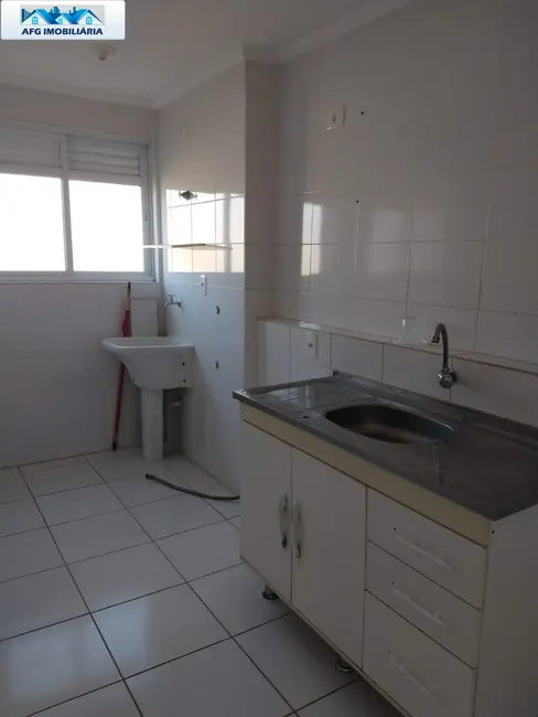 Foto 3 de Apartamento com 2 quartos para alugar, 50m2 em Vila Floresta, Santo Andre - SP