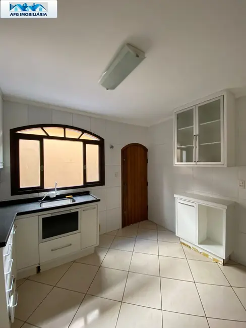 Foto 9 de Casa com 2 quartos à venda, 125m2 em Jardim Las Vegas, Santo Andre - SP