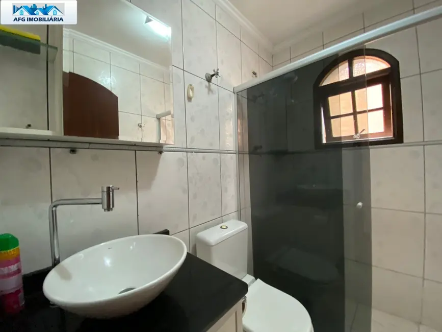 Foto 5 de Casa com 2 quartos à venda, 125m2 em Jardim Las Vegas, Santo Andre - SP