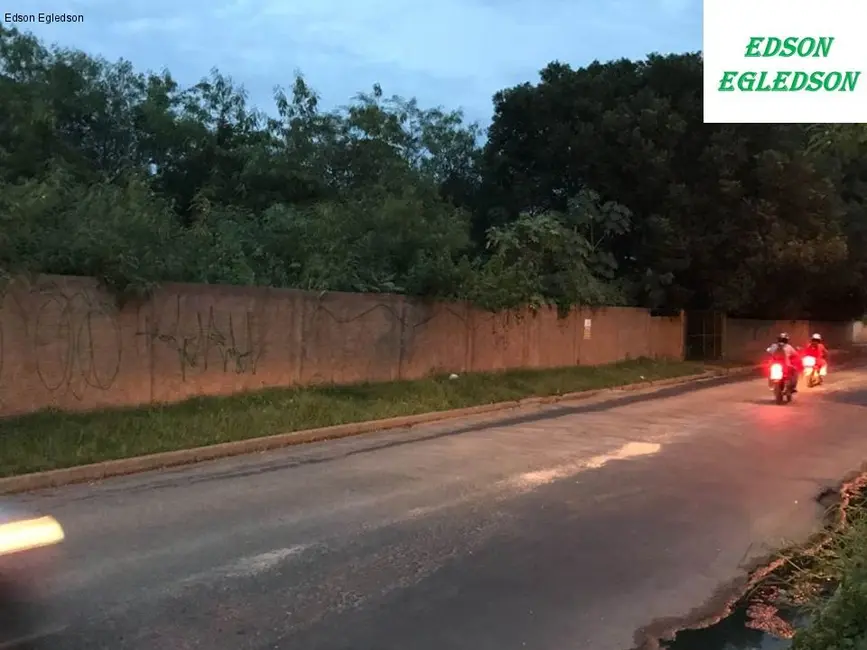 Foto 1 de Terreno / Lote à venda, 40000m2 em Três Andares, Teresina - PI