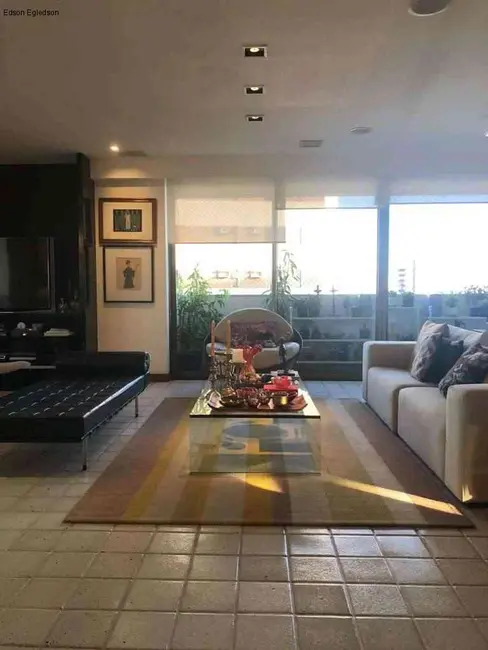 Foto 5 de Apartamento com 4 quartos à venda, 318m2 em Jóquei, Teresina - PI