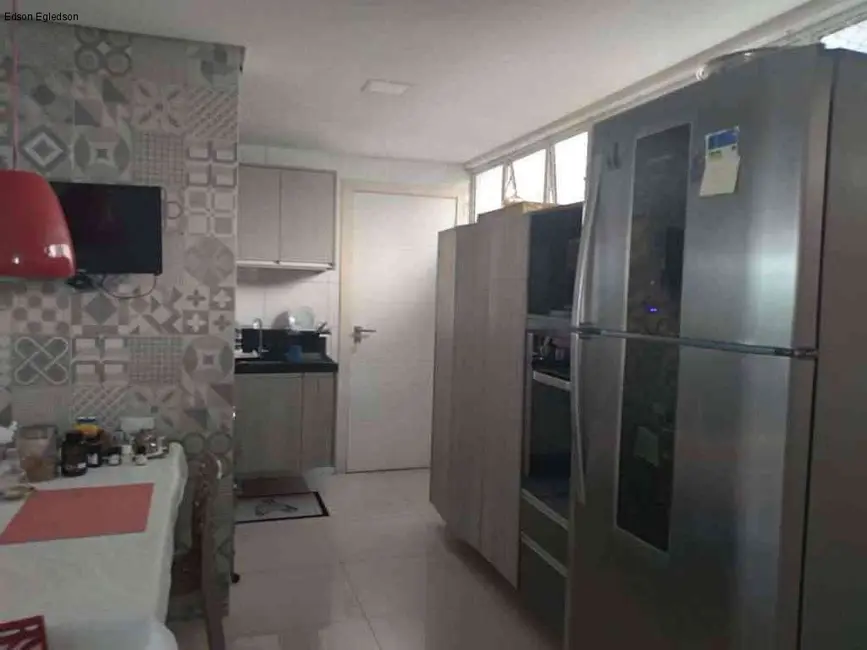 Apartamento com 4 quartos à venda, 220m2 em São Cristóvão, Teresina - PI - imagem 8 Foto 8 de Apartamento com 4 quartos à venda, 220m2 em São Cristóvão, Teresina - PI