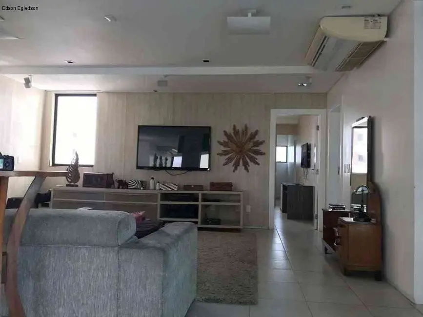 Foto 2 de Apartamento com 4 quartos à venda, 420m2 em Jóquei, Teresina - PI