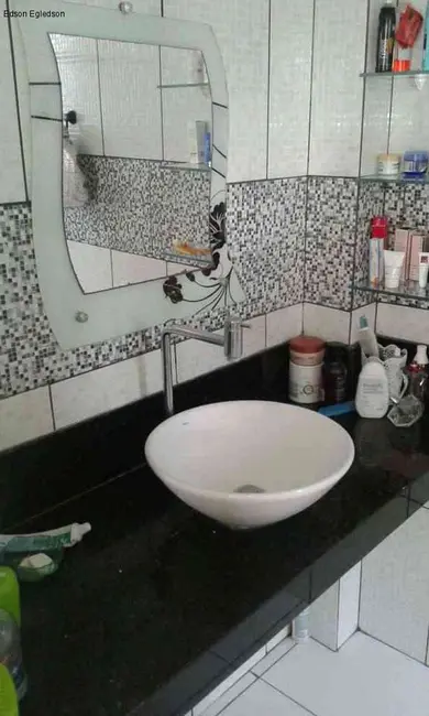 Foto 6 de Apartamento com 3 quartos à venda, 155m2 em Frei Serafim, Teresina - PI
