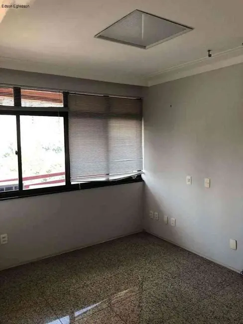 Foto 6 de Apartamento com 4 quartos à venda, 162m2 em Jóquei, Teresina - PI