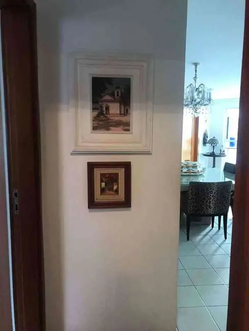 Apartamento com 4 quartos à venda, 200m2 em Jóquei, Teresina - PI - imagem 3 Foto 3 de Apartamento com 4 quartos à venda, 200m2 em Jóquei, Teresina - PI