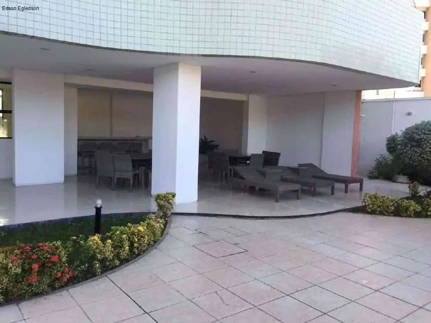 Foto 5 de Apartamento com 4 quartos à venda, 196m2 em Jóquei, Teresina - PI