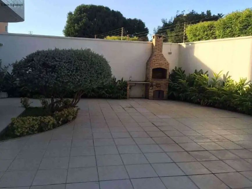 Foto 6 de Apartamento com 4 quartos à venda, 196m2 em Jóquei, Teresina - PI