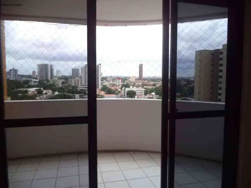 Apartamento com 4 quartos à venda, 120m2 em Jóquei, Teresina - PI - imagem 3 Foto 3 de Apartamento com 4 quartos à venda, 120m2 em Jóquei, Teresina - PI