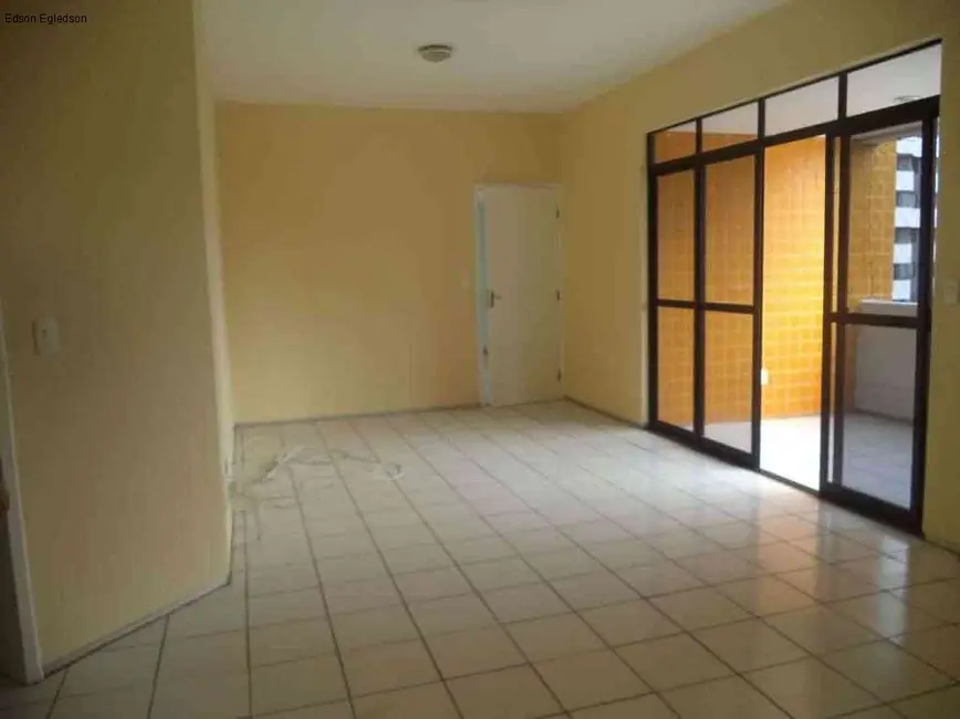 Apartamento com 4 quartos à venda, 120m2 em Jóquei, Teresina - PI - imagem 2 Foto 2 de Apartamento com 4 quartos à venda, 120m2 em Jóquei, Teresina - PI