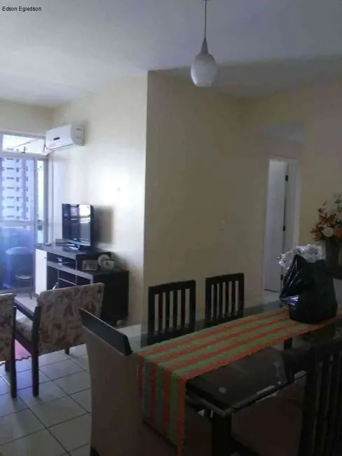 Foto 2 de Apartamento com 3 quartos à venda, 80m2 em Fátima, Teresina - PI