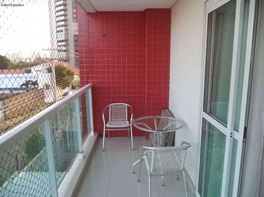 Foto 3 de Apartamento com 3 quartos à venda, 80m2 em Jóquei, Teresina - PI