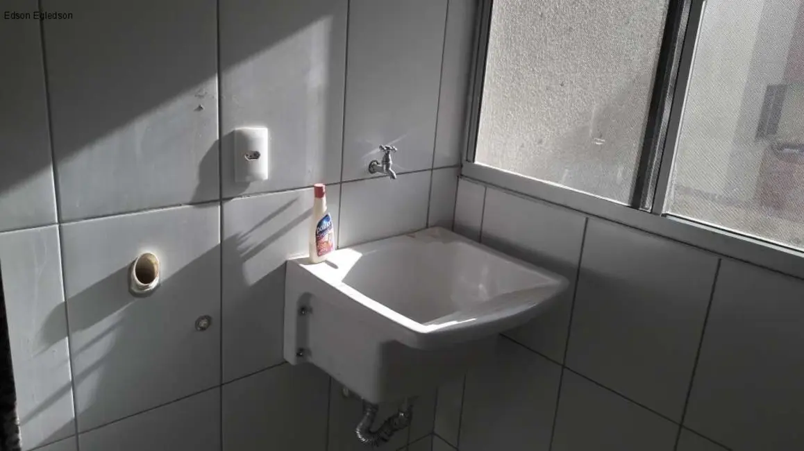 Foto 3 de Apartamento com 3 quartos à venda, 70m2 em Planalto, Teresina - PI