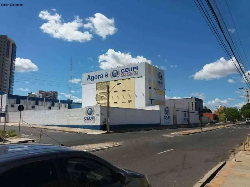 Foto 3 de Apartamento com 2 quartos à venda, 60m2 em Jóquei, Teresina - PI
