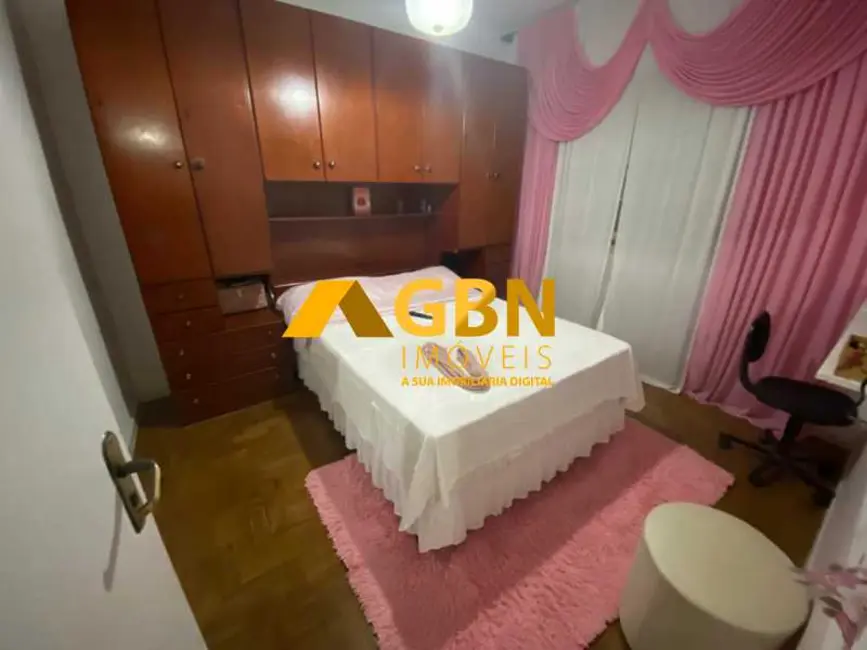 Casa com 2 quartos à venda, 215m2 em São Paulo - SP - imagem 1 Foto 1 de Casa com 2 quartos à venda, 215m2 em São Paulo - SP