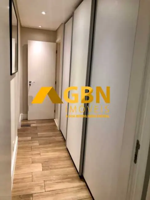 Apartamento com 3 quartos à venda, 142m2 em São Paulo - SP - imagem 8 Foto 8 de Apartamento com 3 quartos à venda, 142m2 em São Paulo - SP