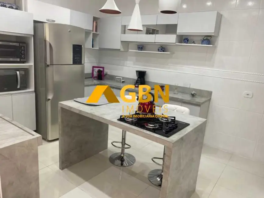 Foto 7 de Casa com 3 quartos à venda, 300m2 em São Paulo - SP