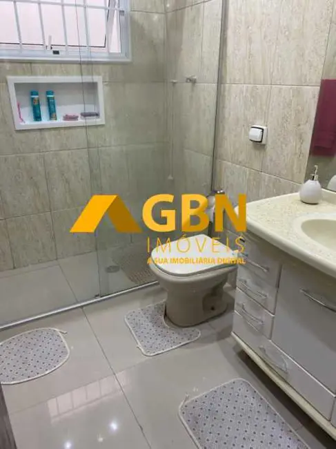 Casa com 3 quartos para alugar, 300m2 em São Paulo - SP - imagem 7 Foto 7 de Casa com 3 quartos para alugar, 300m2 em São Paulo - SP