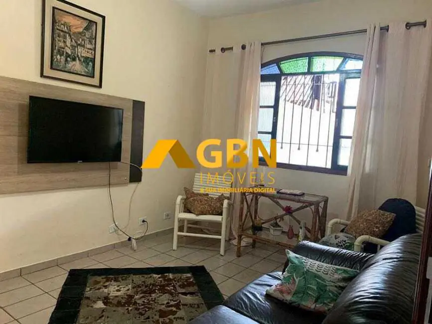 Foto 2 de Casa com 2 quartos à venda, 100m2 em Praia Grande - SP