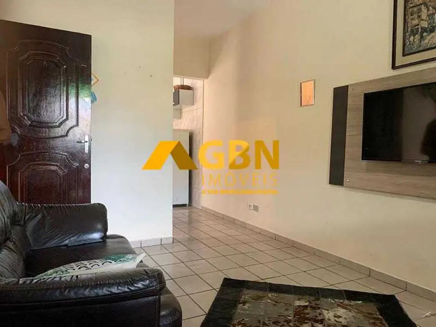 Foto 3 de Casa com 2 quartos à venda, 100m2 em Praia Grande - SP