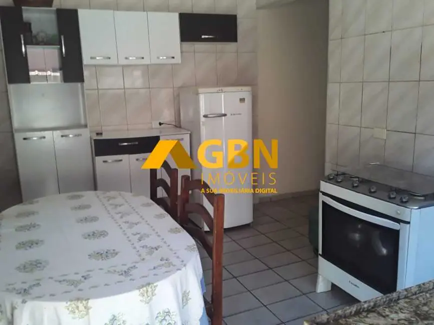 Foto 6 de Casa com 2 quartos à venda, 100m2 em Praia Grande - SP