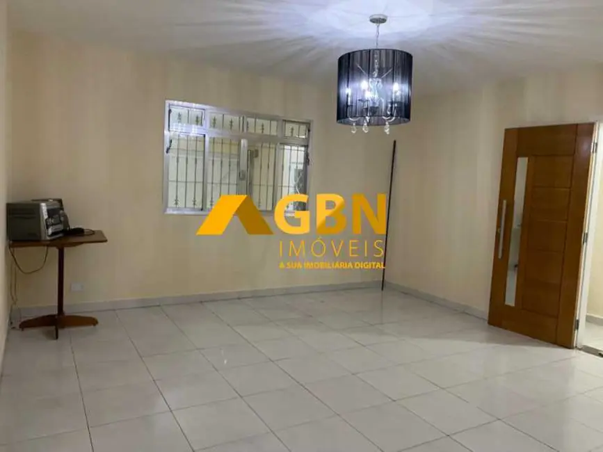 Foto 2 de Casa com 4 quartos à venda, 250m2 em São Paulo - SP